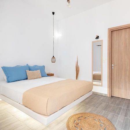 Dorkas Luxury Rooms&Apartments Livadakia Екстериор снимка