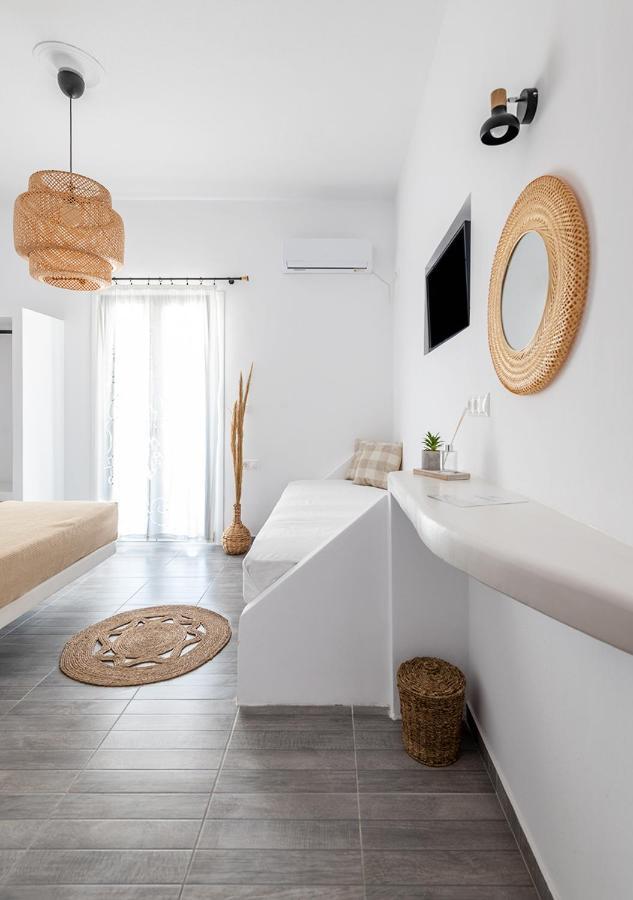 Dorkas Luxury Rooms&Apartments Livadakia Екстериор снимка